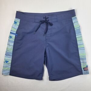 Vineyard Vines BOARD SHORTS Mens Size 33 Blue Side Stripes Pocket Swim Trunks